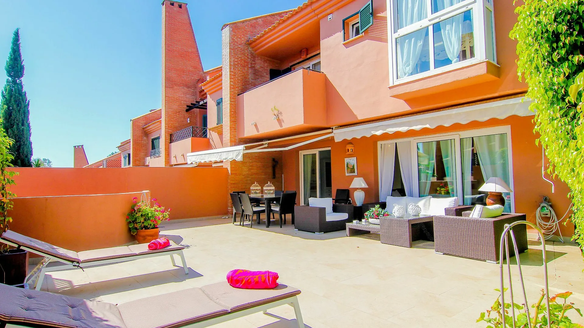 Oleholidays Adosado Reserva Los Monteros Marbella 0*,